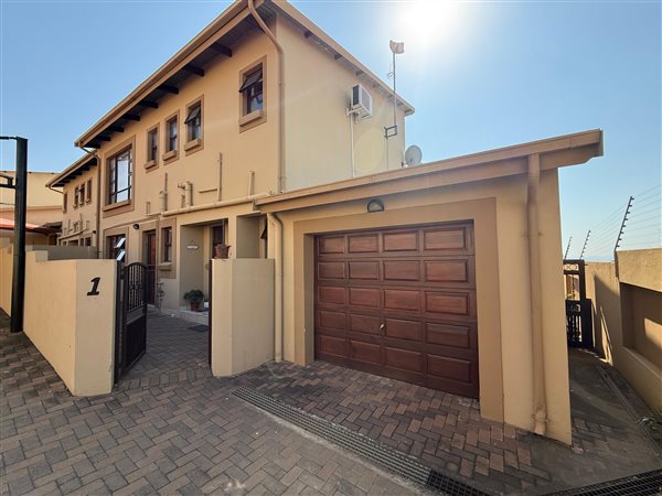 3 Bedroom Duplex