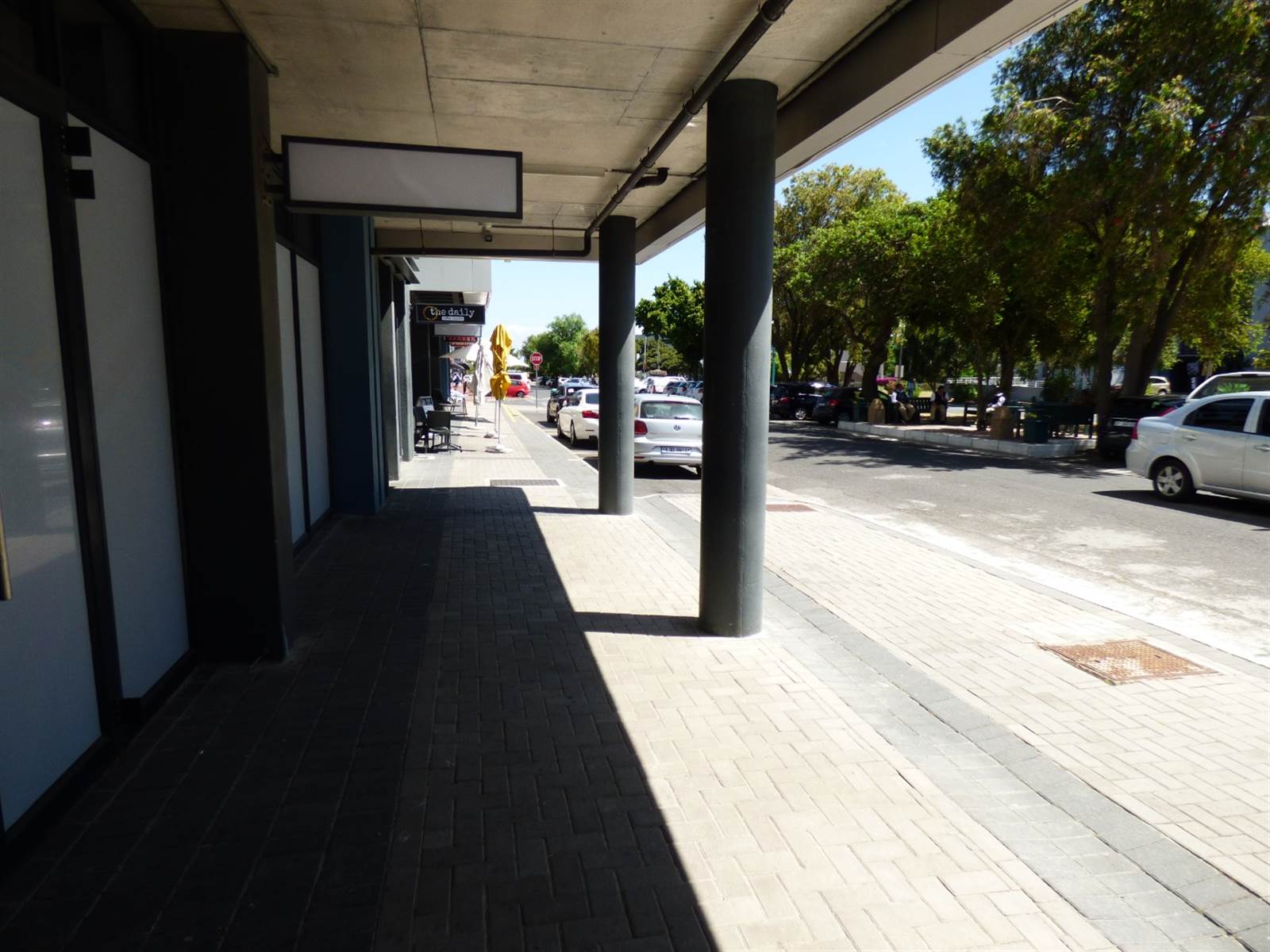 332  m² Commercial space in Bellville Central photo number 1
