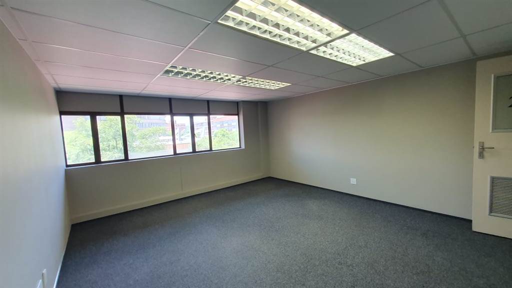 36  m² Commercial space in Sunnyside photo number 10