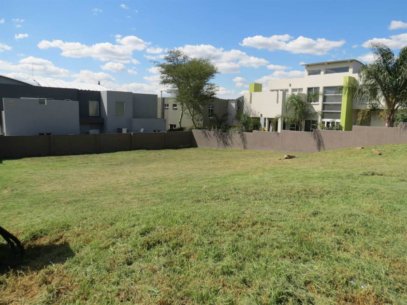557 m² Land available in Greenstone Hill photo number 7