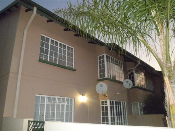 2 Bed Apartment in Beyers Park