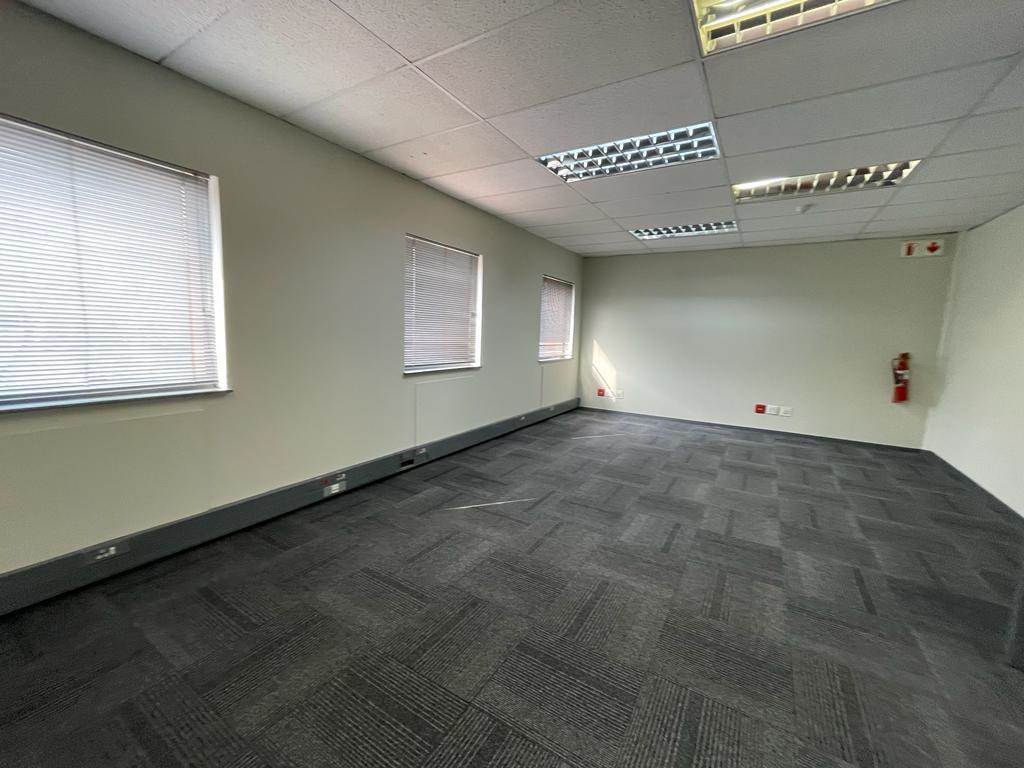 3230  m² Commercial space in Vorna Valley photo number 30
