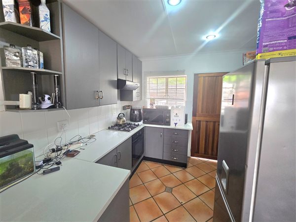2 Bedroom Townhouse 2 Bedroom Townhouse