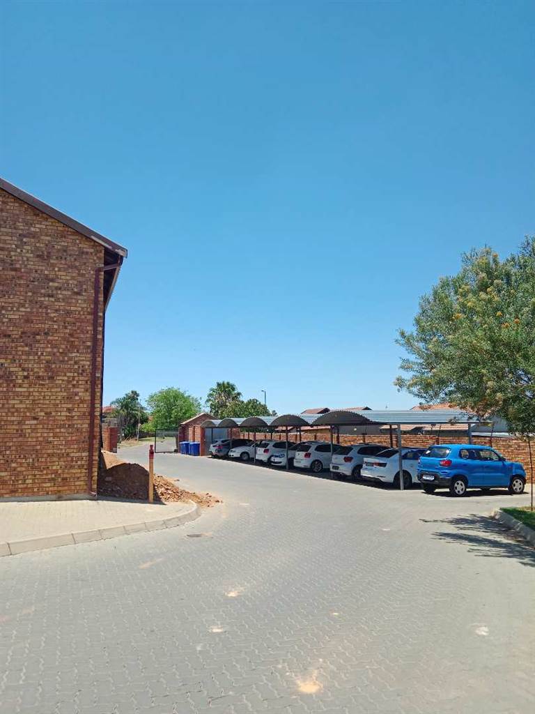 2 Bed Apartment to rent in Philip Nel Park RR4153453 Private Property