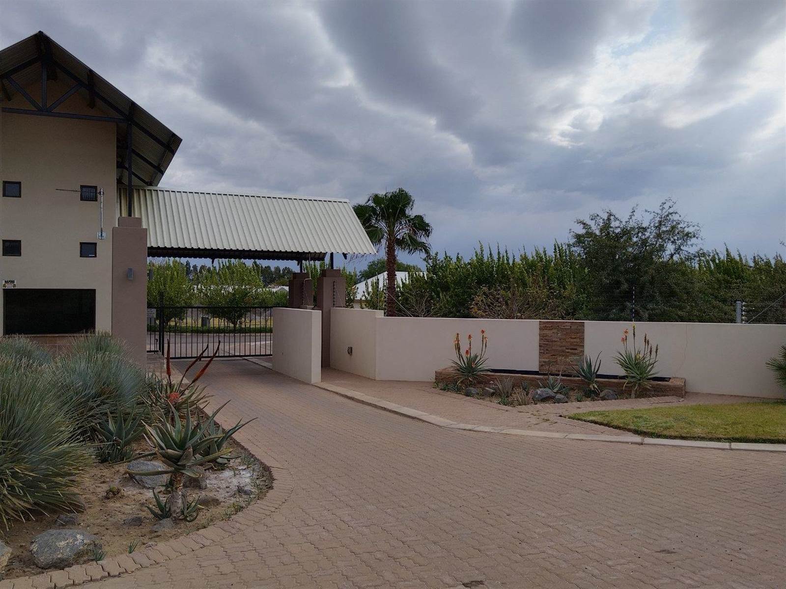 875 m² Land available in Upington photo number 16