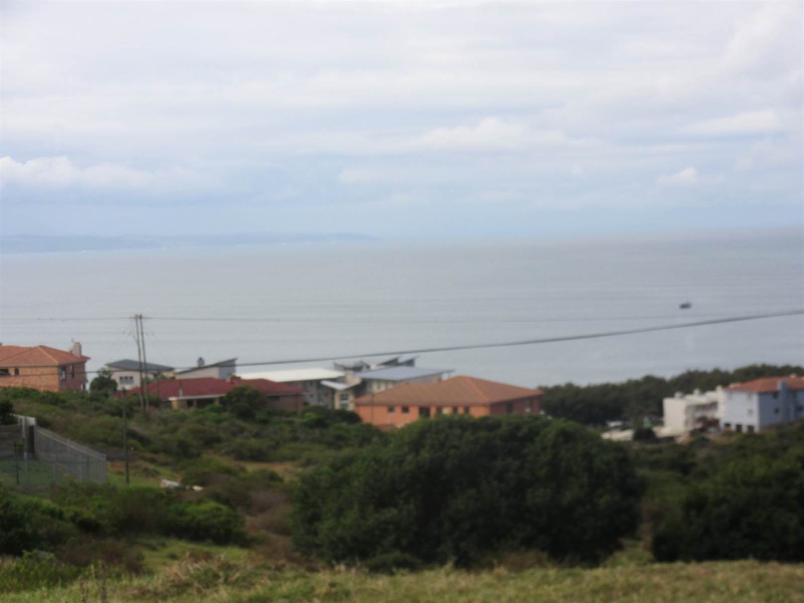 747 m² Land available in Fairview photo number 9