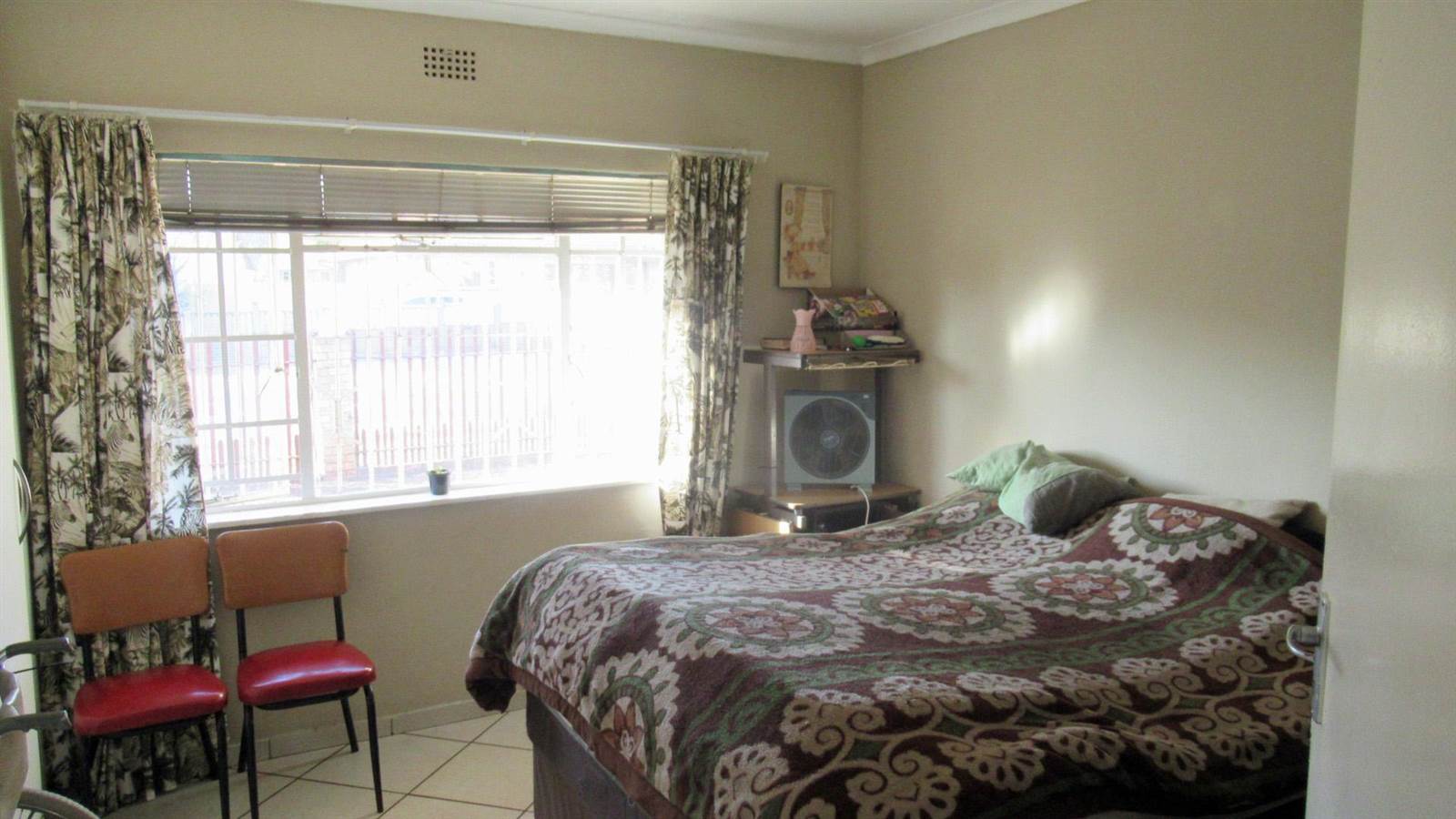 3 Bed House in Vaalpark photo number 8