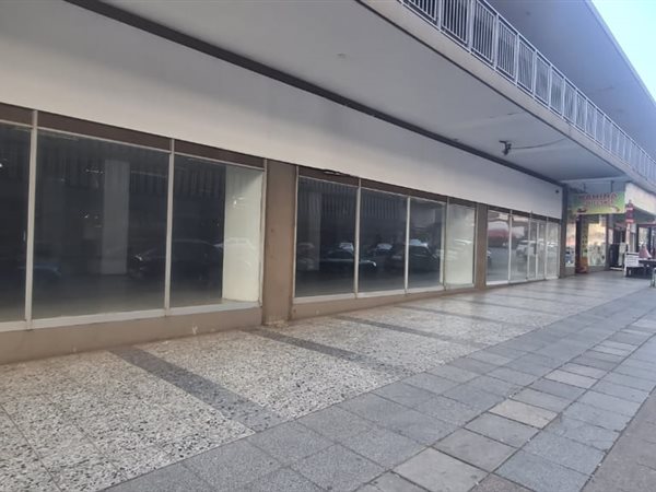 342  m² Commercial space