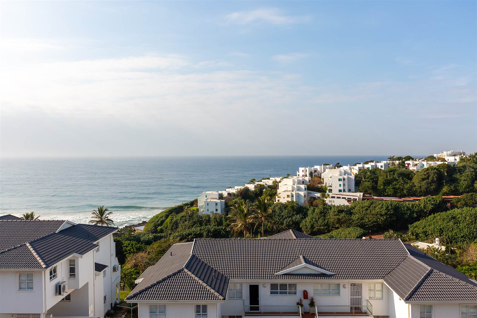 4 Bed Apartment in Ballito photo number 1