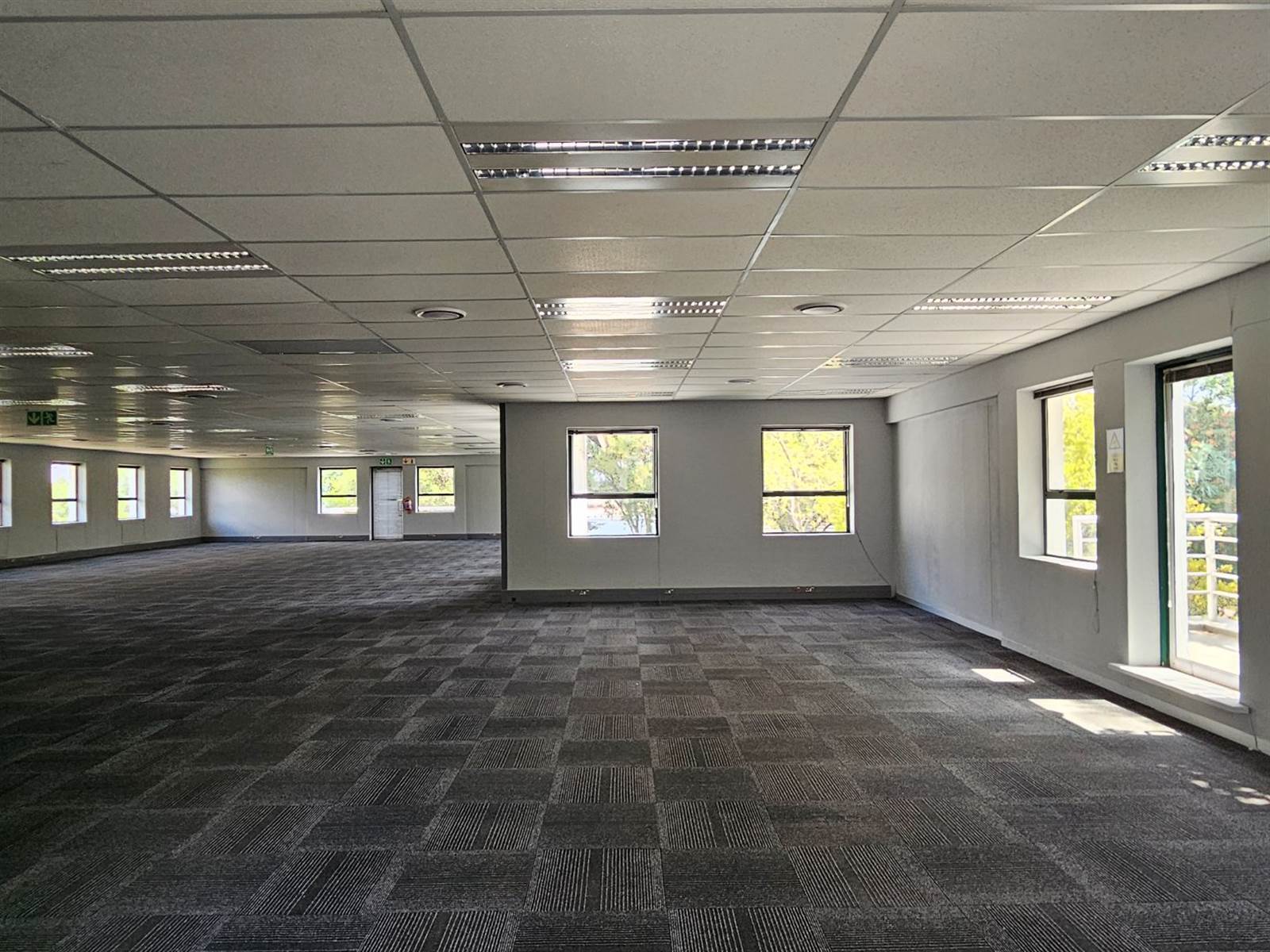 1192  m² Commercial space in Woodmead photo number 8