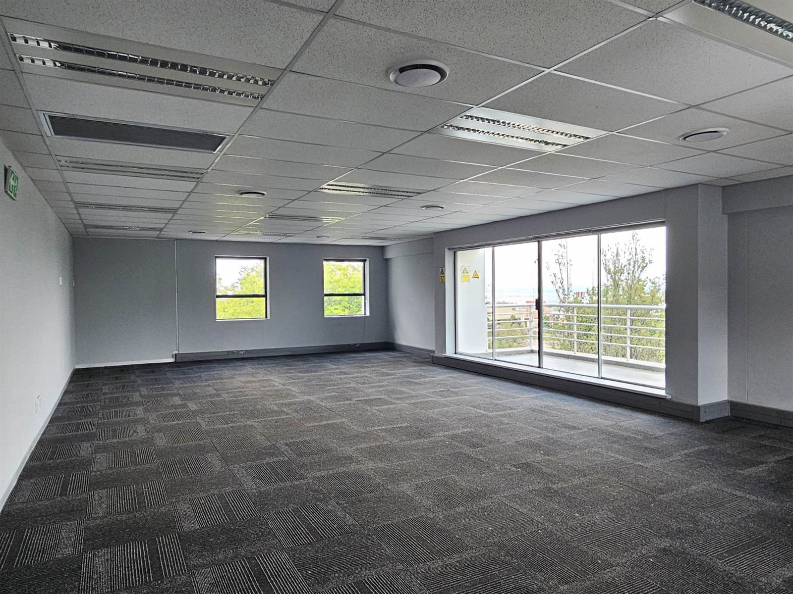 1192  m² Commercial space in Woodmead photo number 15