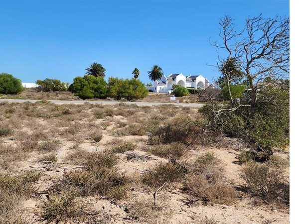 438 m² Land available in Shelley Point