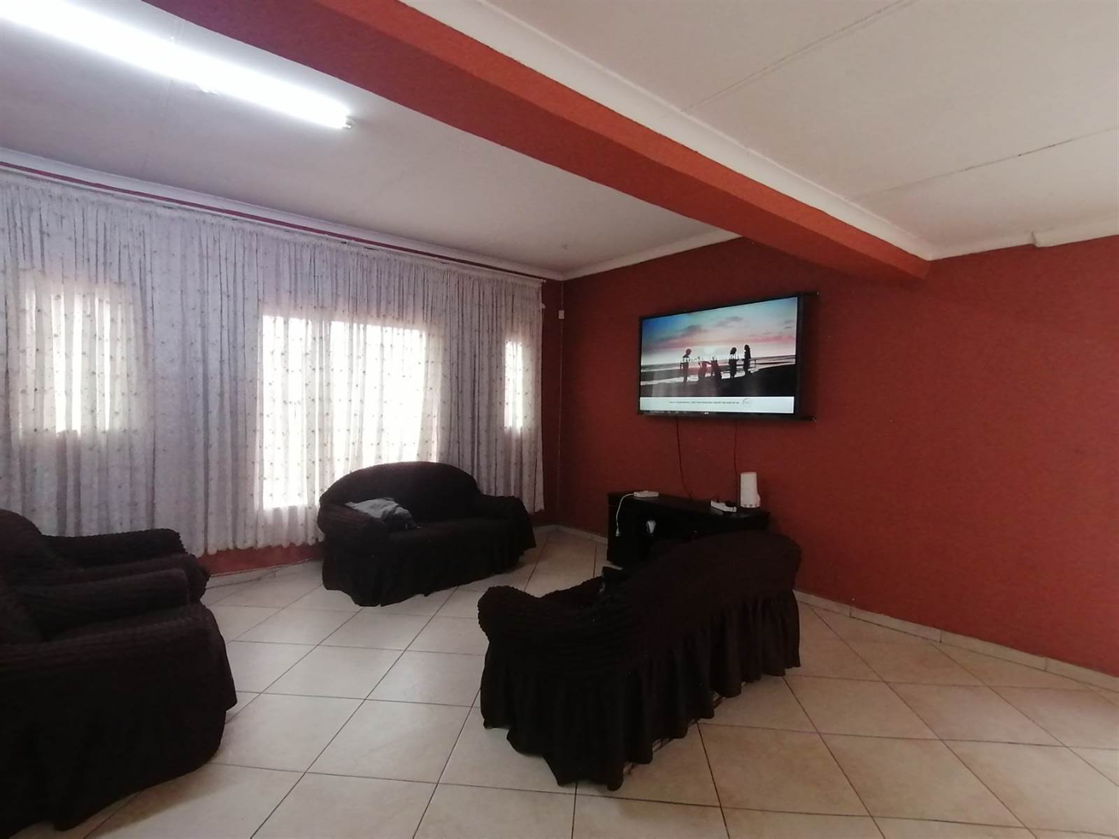 5 Bed House in Vrededorp photo number 9