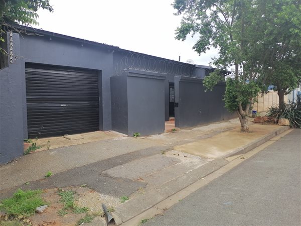 5 Bed House in Vrededorp