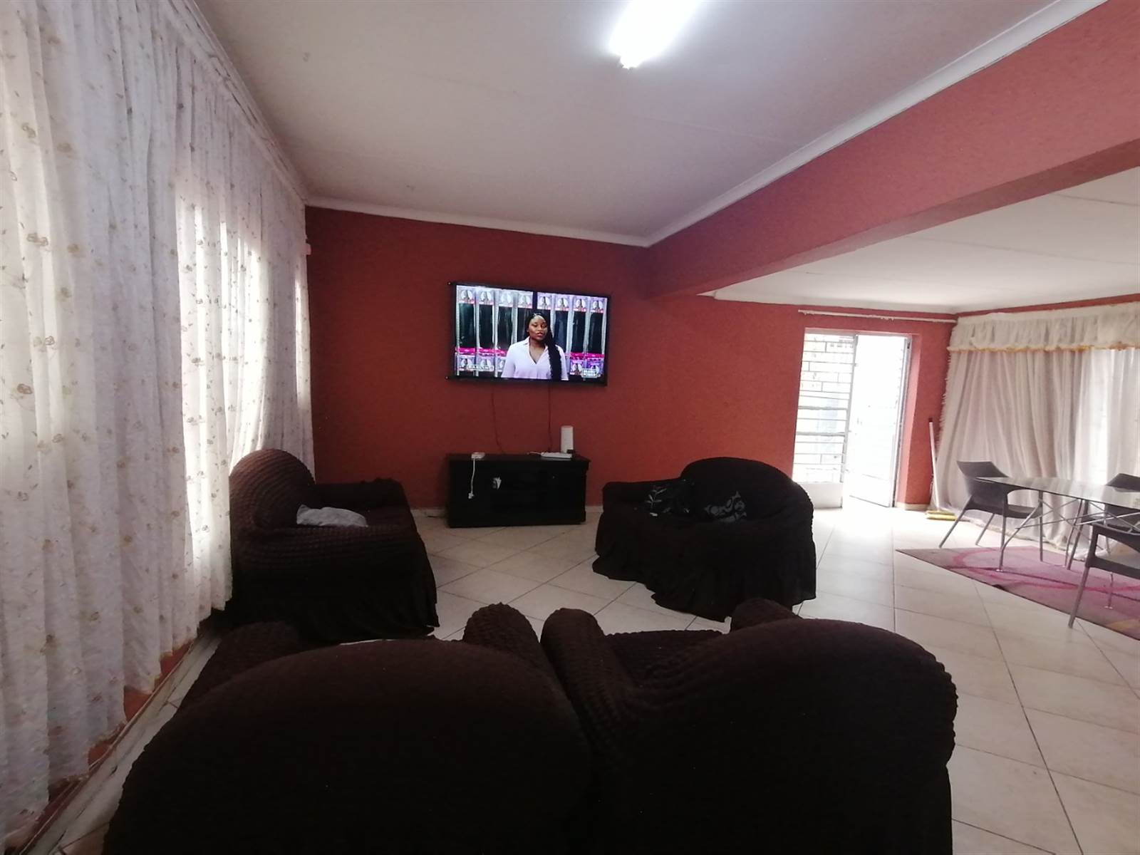 5 Bed House in Vrededorp photo number 7