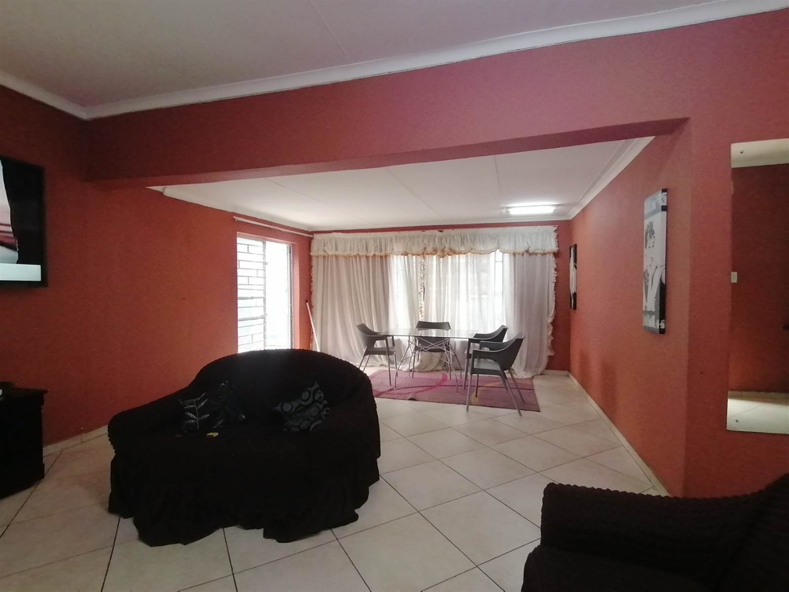 5 Bed House in Vrededorp photo number 8