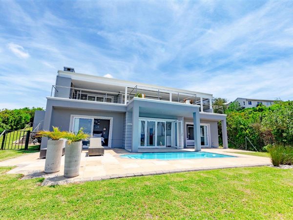 4 Bedroom House 4 Bedroom House