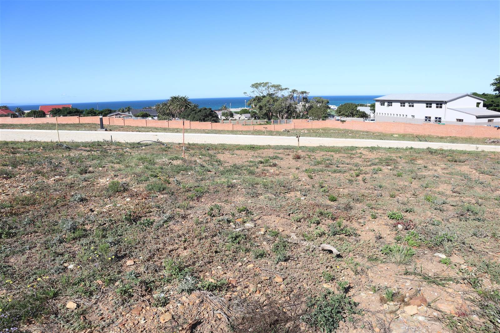 615 m² Land available in Jeffreys Bay photo number 4