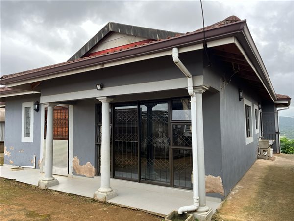 3 Bedroom House 3 Bedroom House