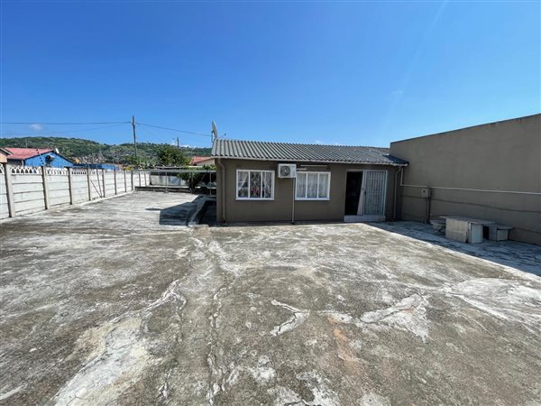 3 Bedroom House 3 Bedroom House