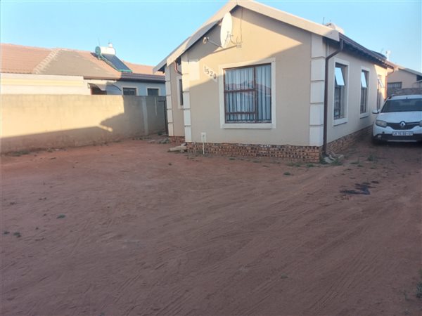 3 Bedroom House 3 Bedroom House