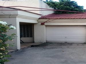 4 Bed House in Witbank Central