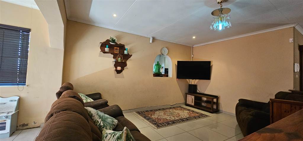 3 Bed House in Forderville photo number 6