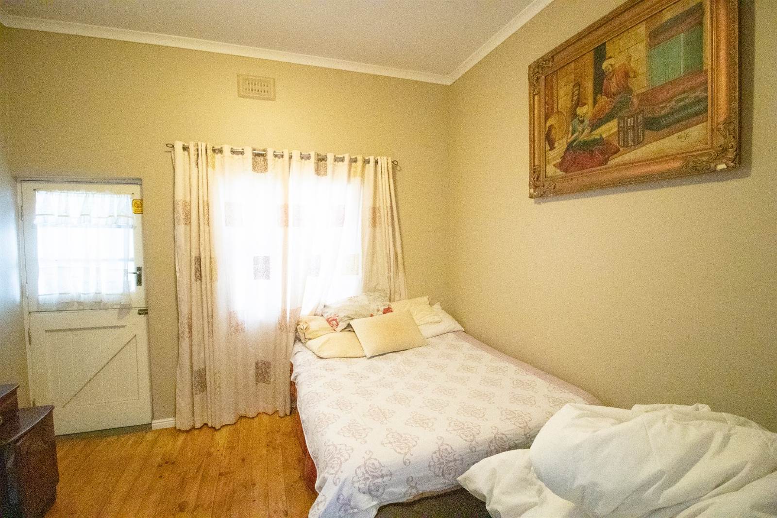 9 Bed House in Rondebosch East photo number 18