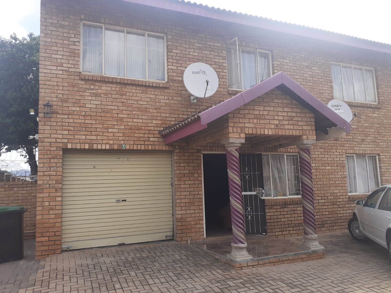 2 Bed House in Rustenburg Central photo number 1
