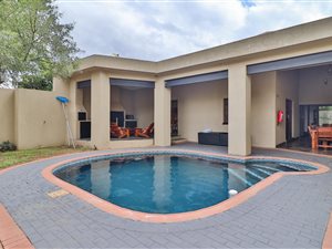 21 ha Farm in Dinokeng