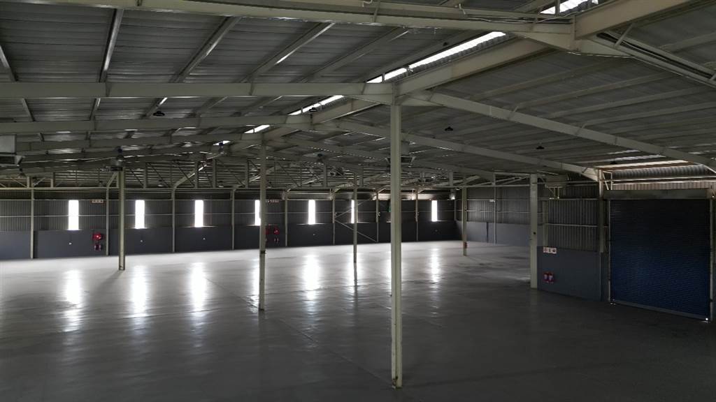 2288  m² Industrial space in Jet Park photo number 10