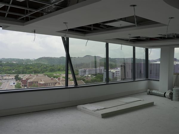 10000  m² Office Space in Menlyn