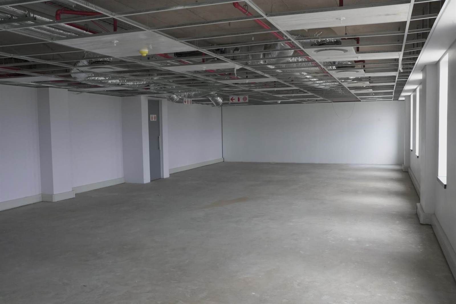 10000  m² Office Space in Menlyn photo number 7