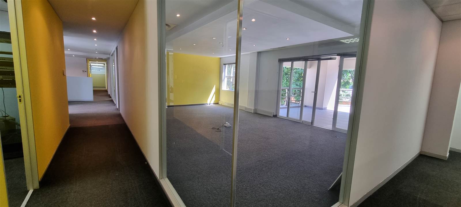 825  m² Commercial space in Ferndale photo number 12