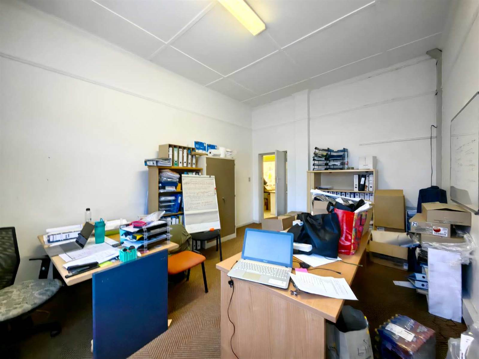 400  m² Office Space in Wynberg photo number 8