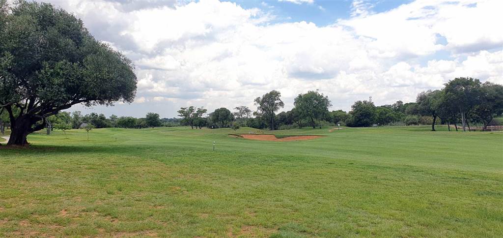 1000 m² Land available in Koro Creek Golf Estate photo number 12