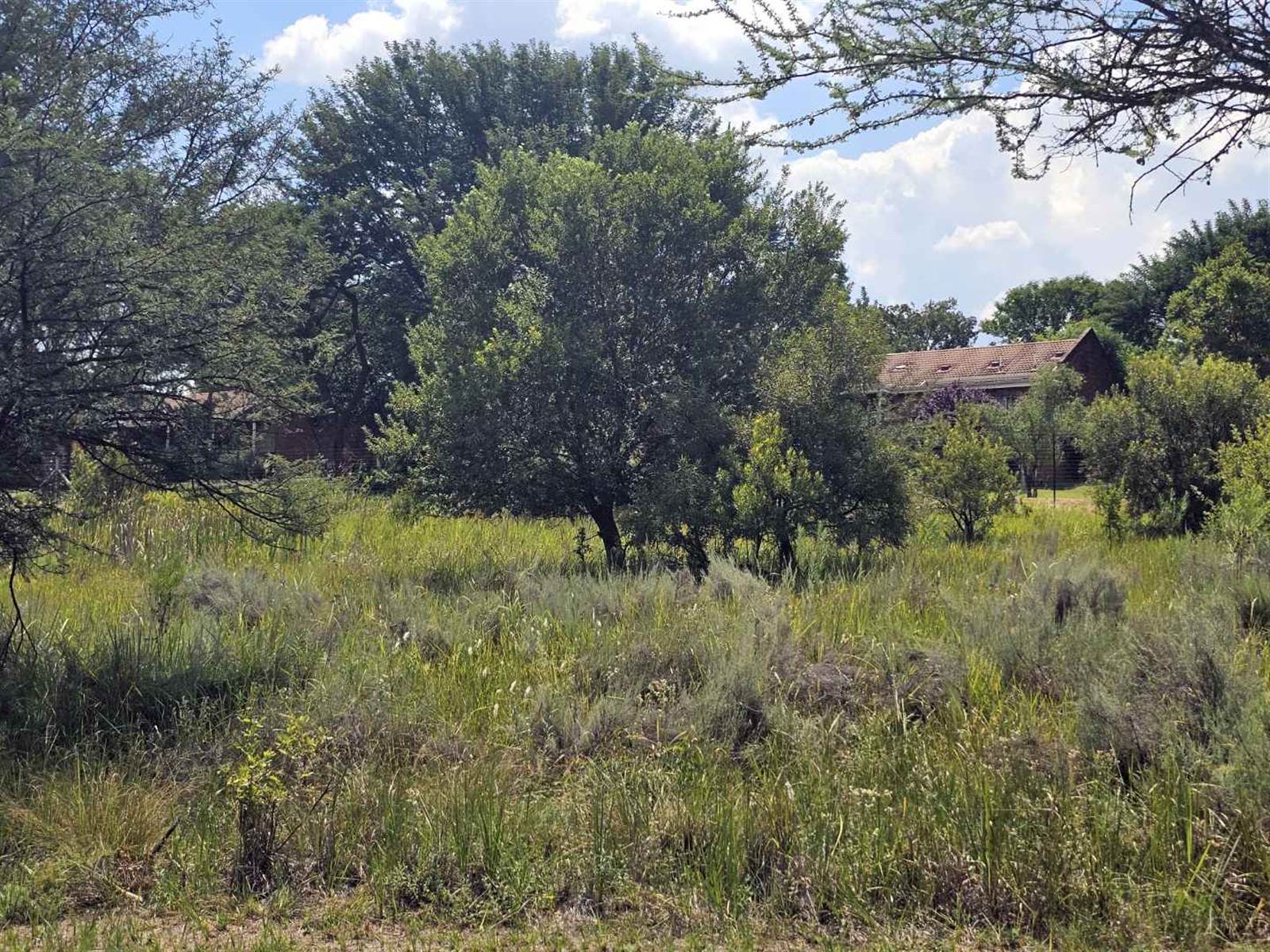 1000 m² Land available in Koro Creek Golf Estate photo number 3