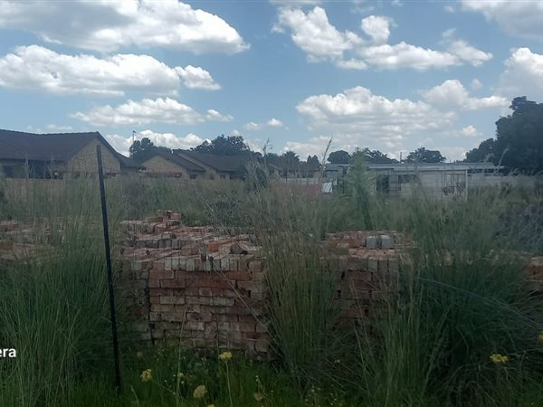 3700 m² Land available in Riversdale