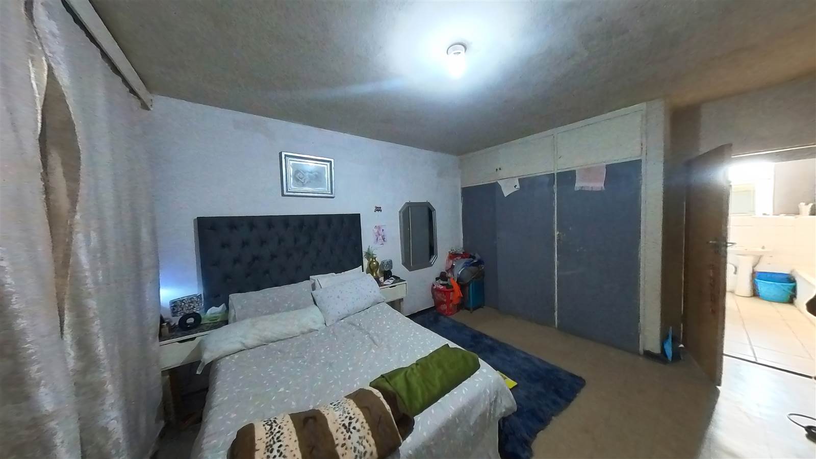 2 Bed Flat in Sunnyside photo number 8