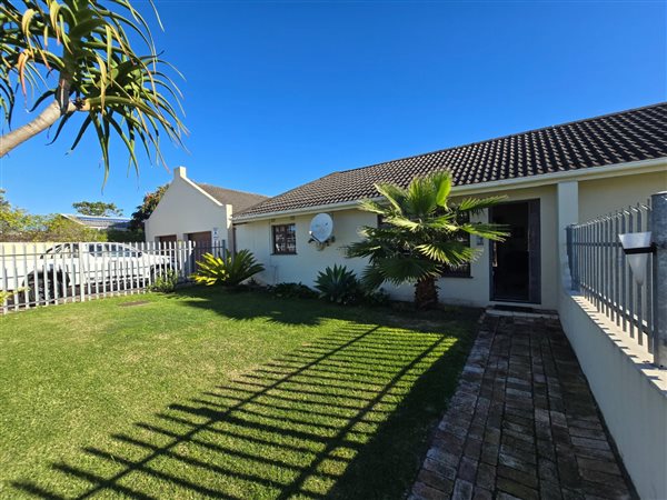 2 Bedroom Townhouse 2 Bedroom Townhouse