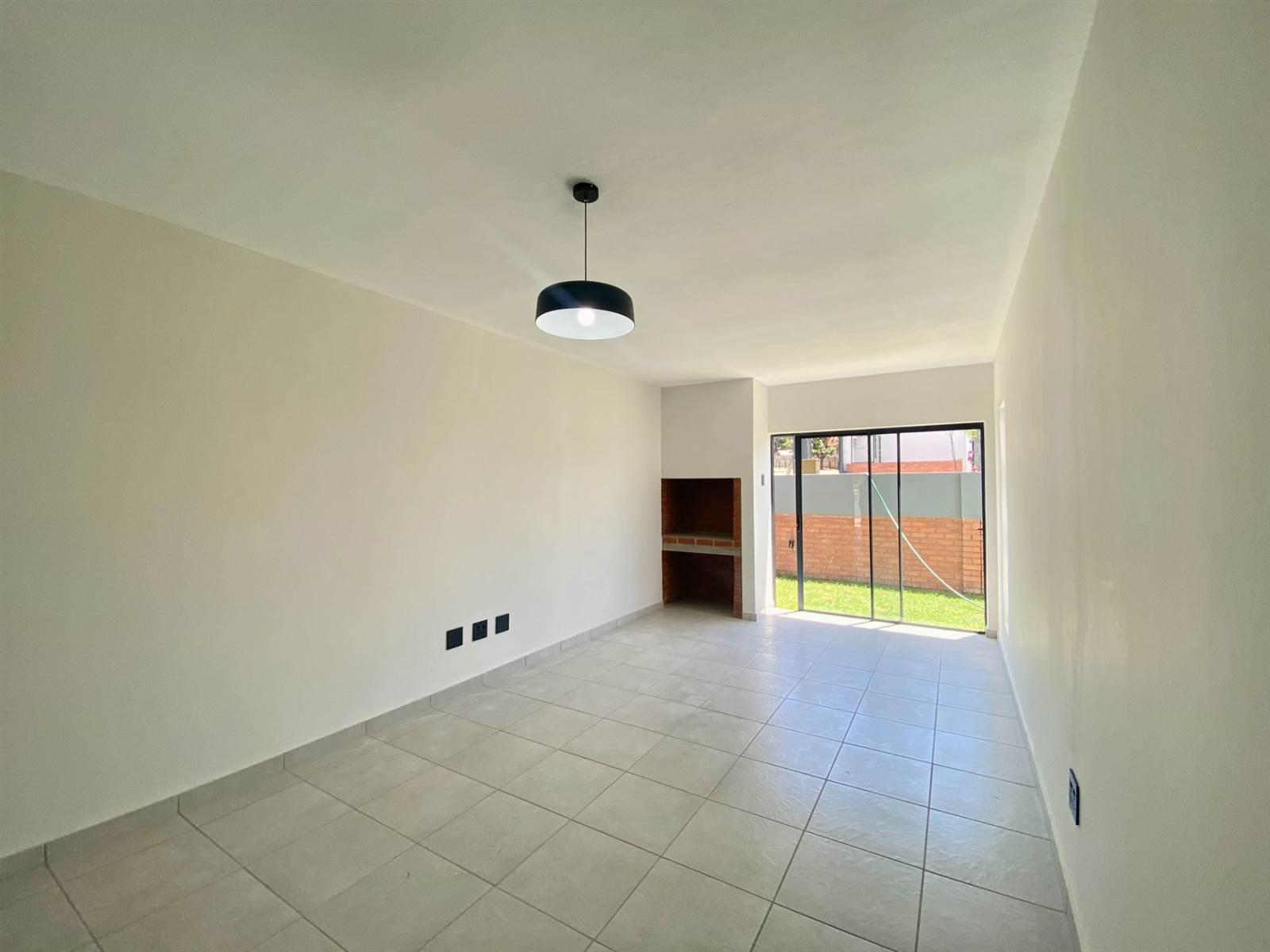 2 Bed Apartment in Cashan photo number 15