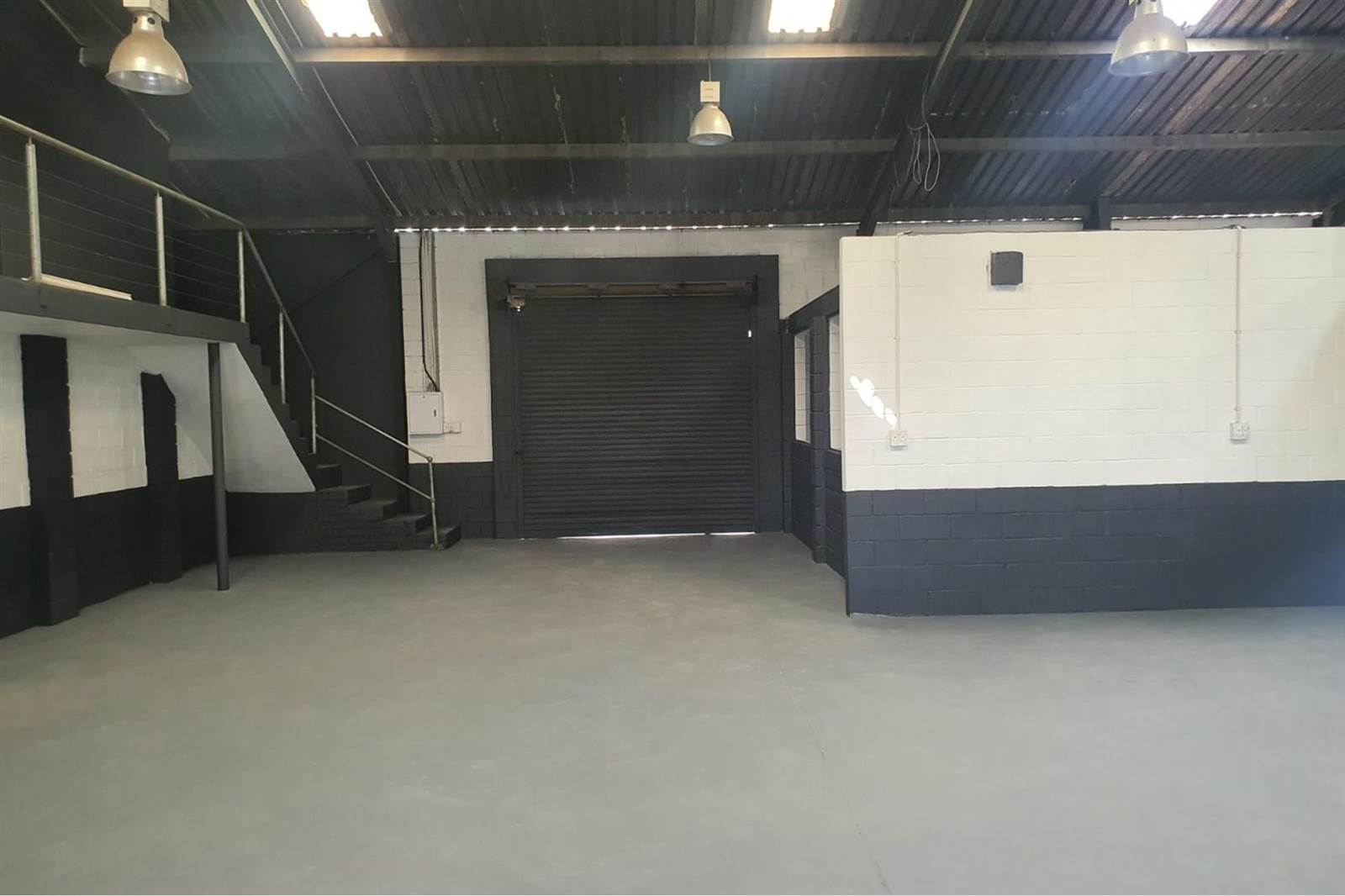 570  m² Industrial space in Walmer photo number 7