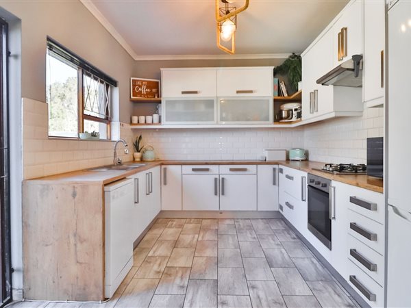 3 Bedroom House 3 Bedroom House