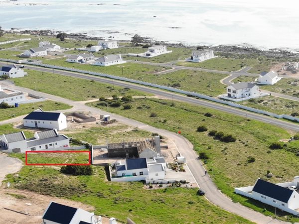 425 m² Land available in Da Gama Bay