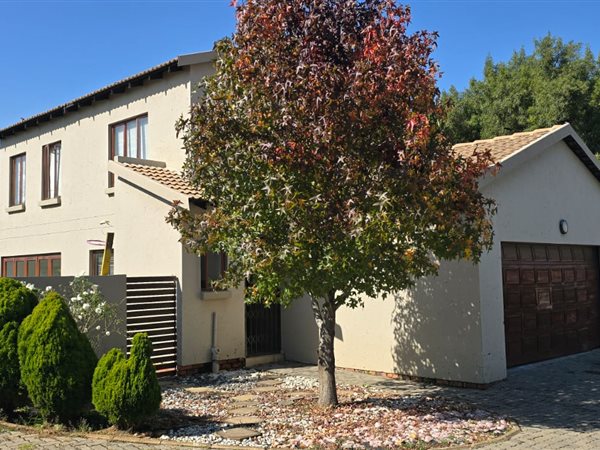 3 Bedroom House 3 Bedroom House