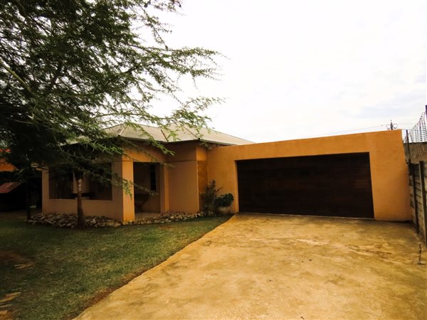 3 Bed House in Lindo Park