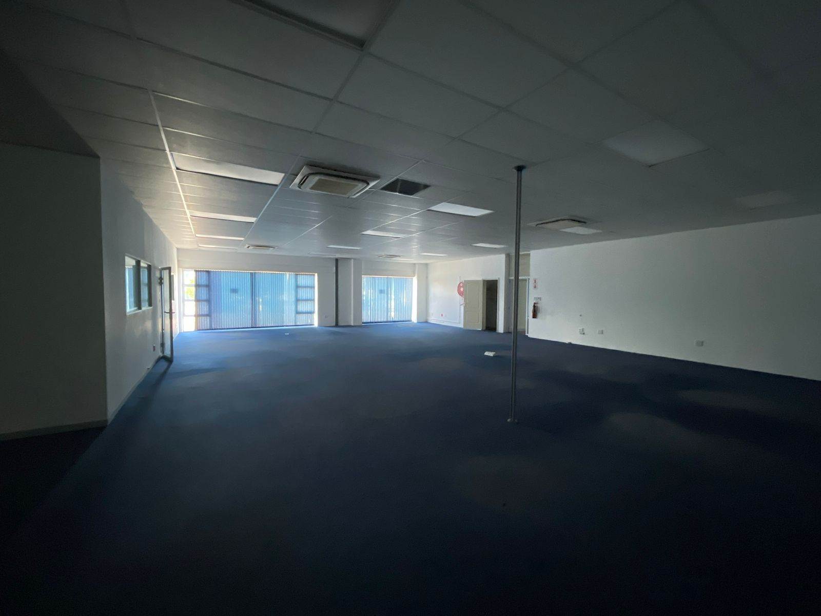 532  m² Commercial space in Century City photo number 3