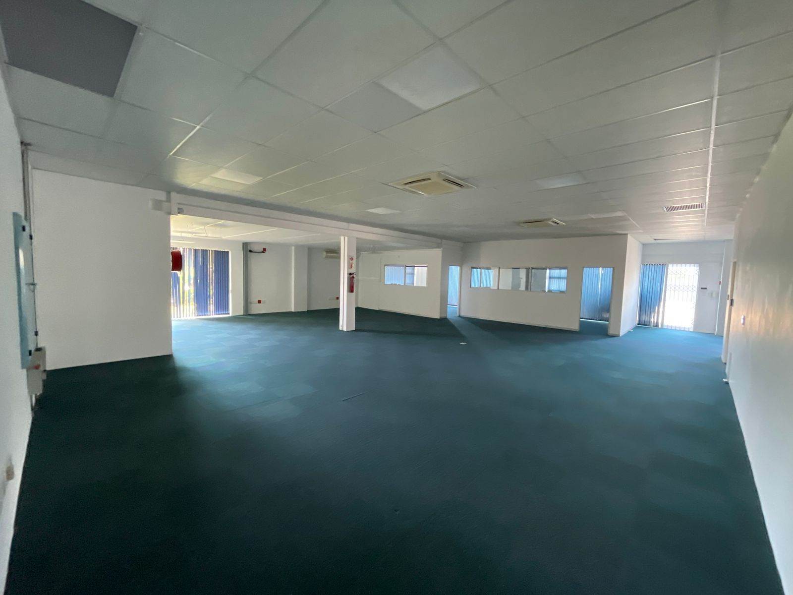 532  m² Commercial space in Century City photo number 2