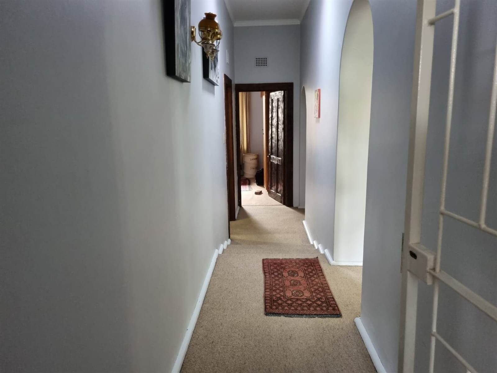 2 Bed Townhouse in Bayswater photo number 21