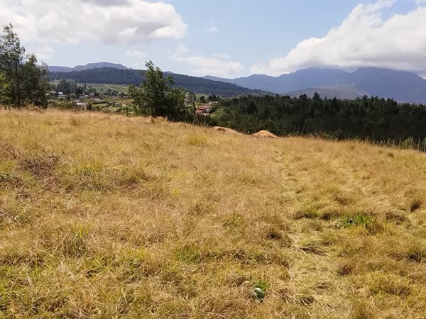 1 771 m² Land